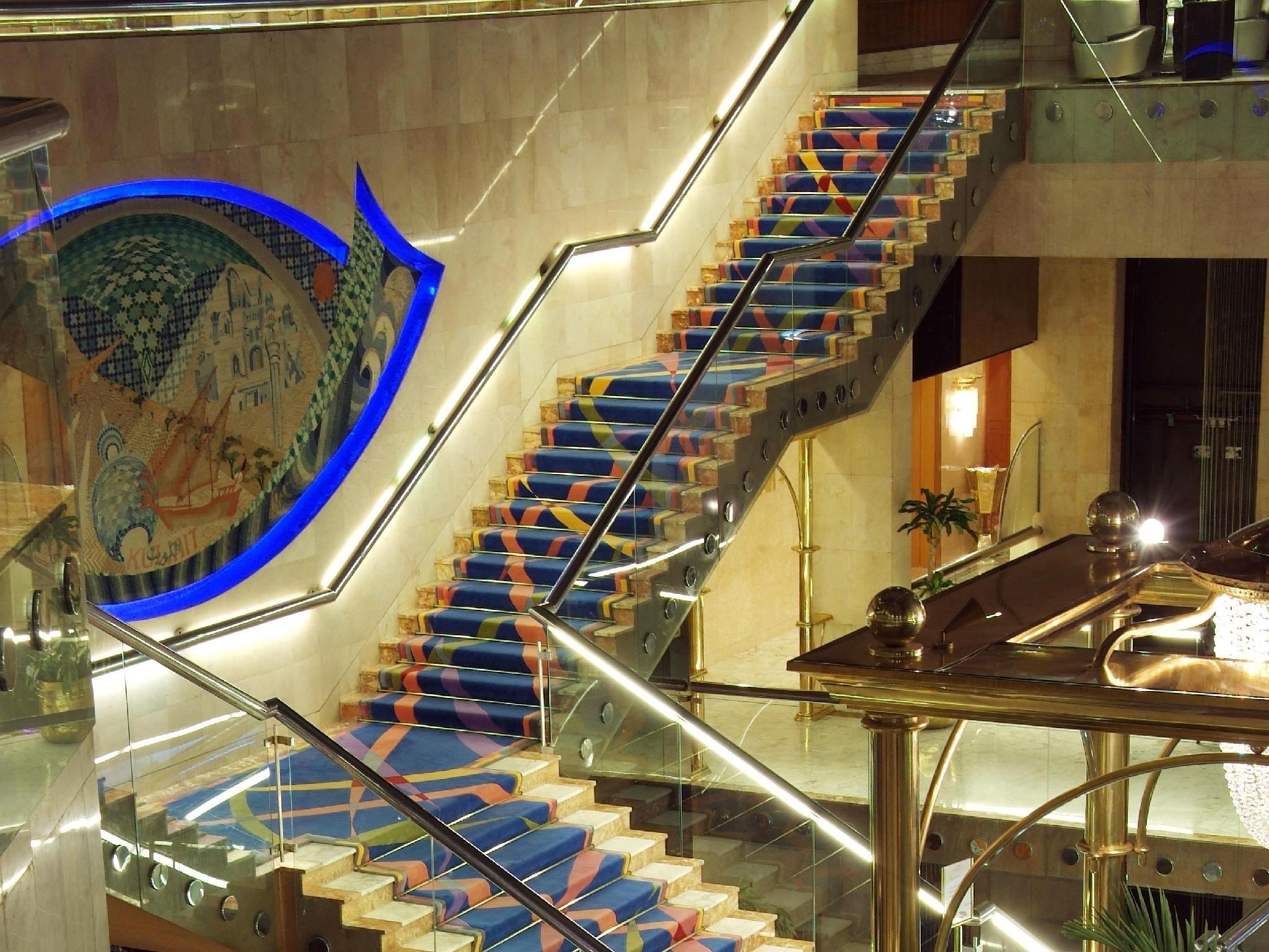 Holiday Inn Kuwait Al Thuraya City By Ihg Kuwait City Eksteriør billede