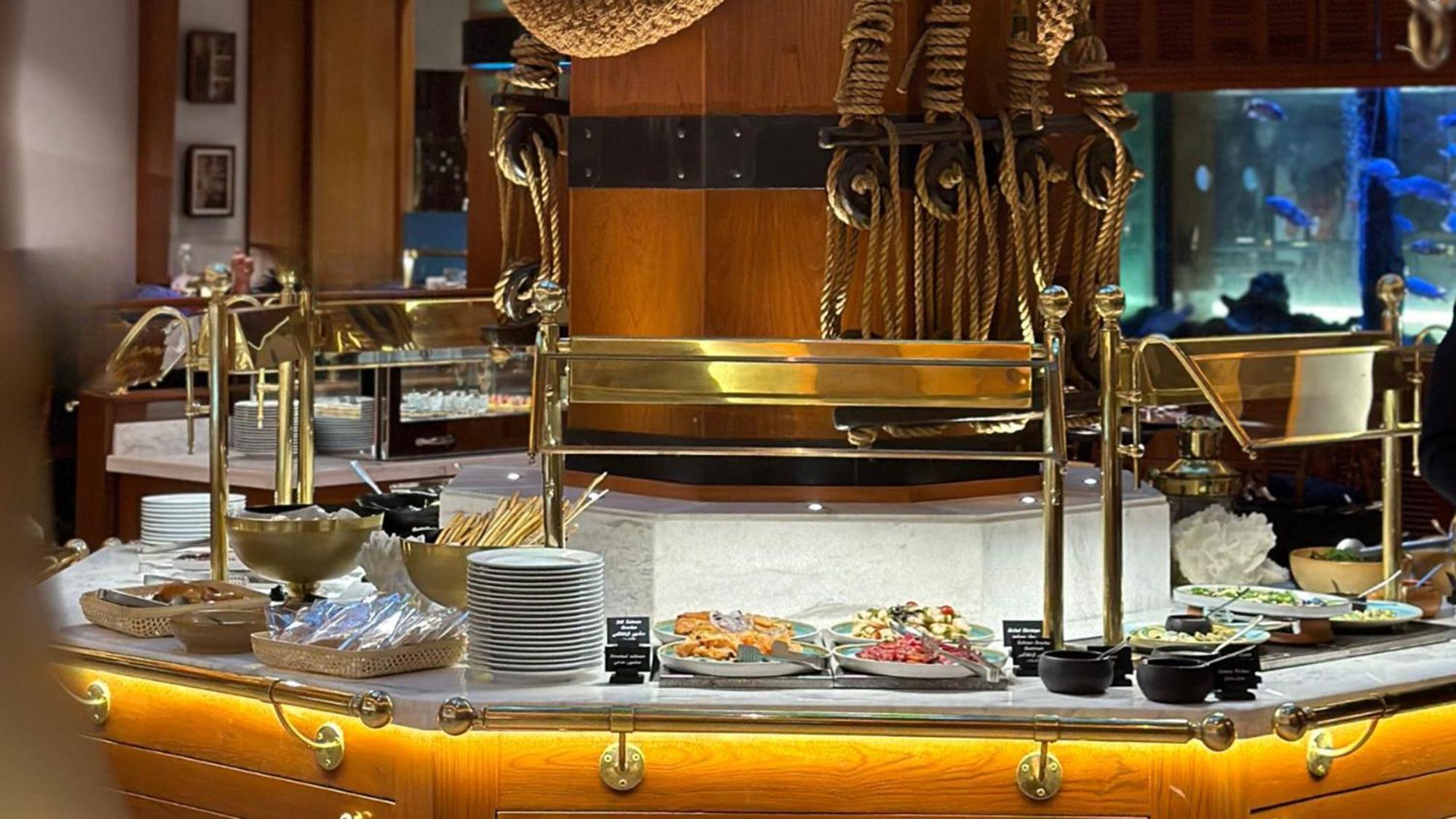 Holiday Inn Kuwait Al Thuraya City By Ihg Kuwait City Eksteriør billede