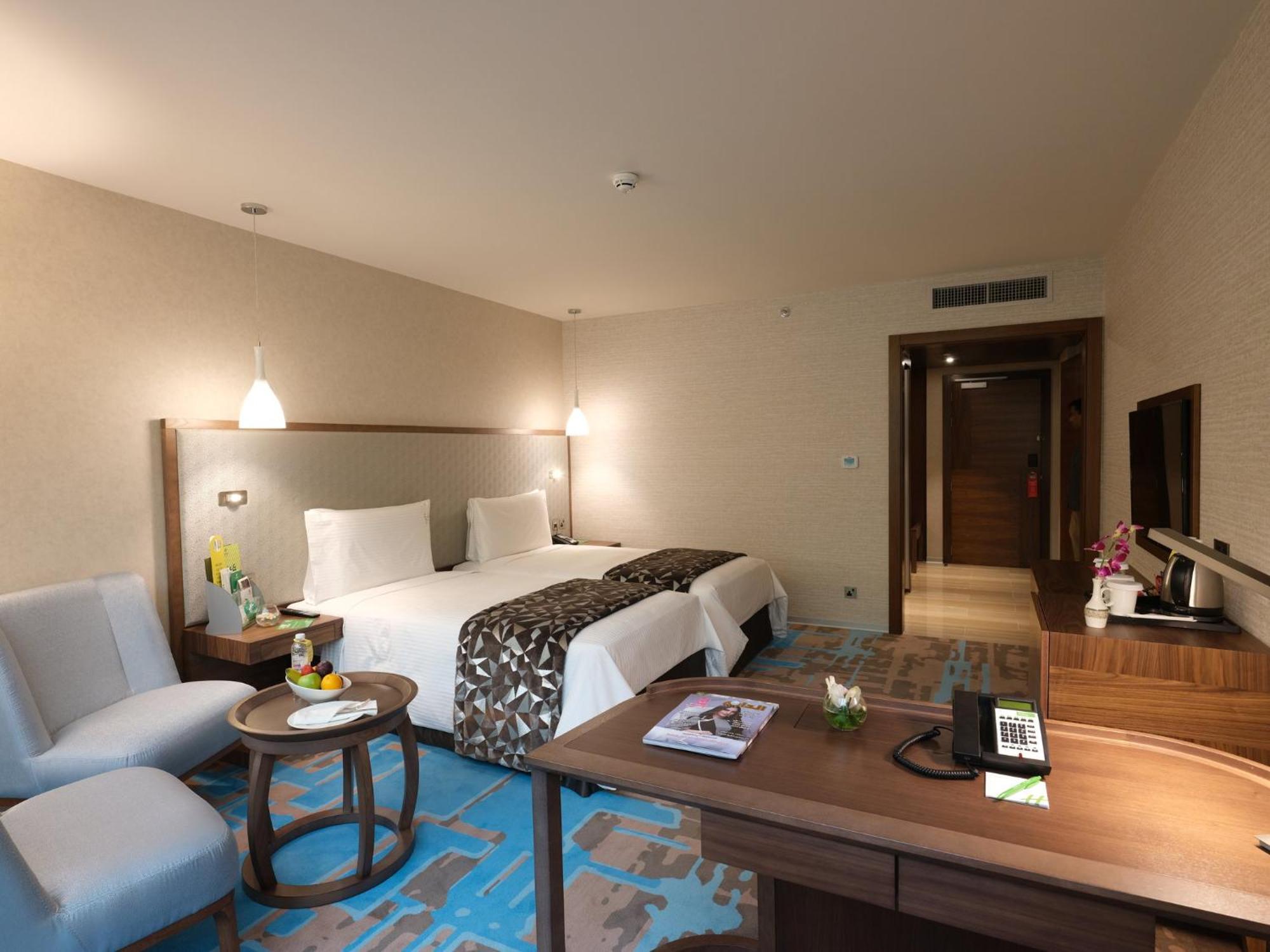 Holiday Inn Kuwait Al Thuraya City By Ihg Kuwait City Eksteriør billede