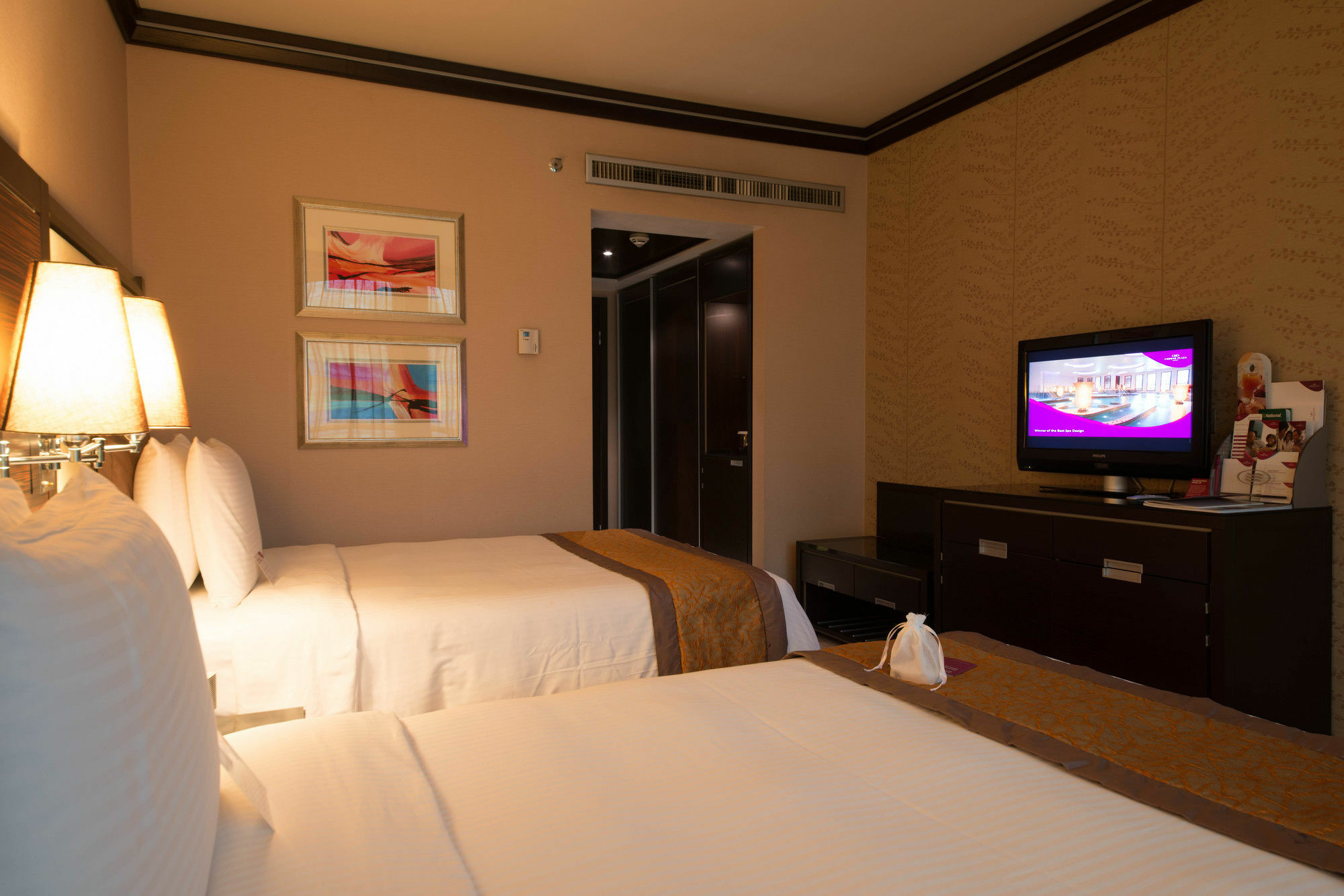 Holiday Inn Kuwait Al Thuraya City By Ihg Kuwait City Eksteriør billede